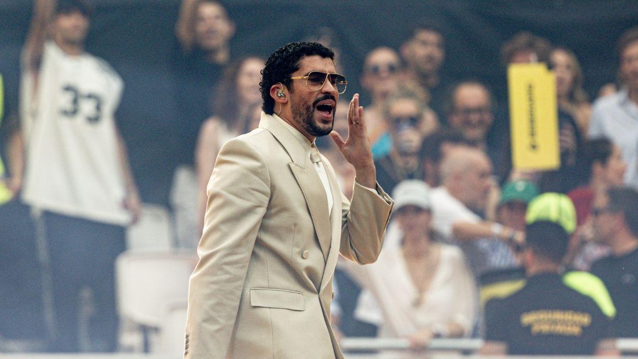 El cantante Bad Bunny actúa durante un concierto, en el Riyadh Air Metropolitano, a 30 de mayo de 2026, en Madrid (España). 