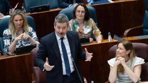 El consejero de Cultura de Ayuso defiende que el calor en las aulas puede ser 