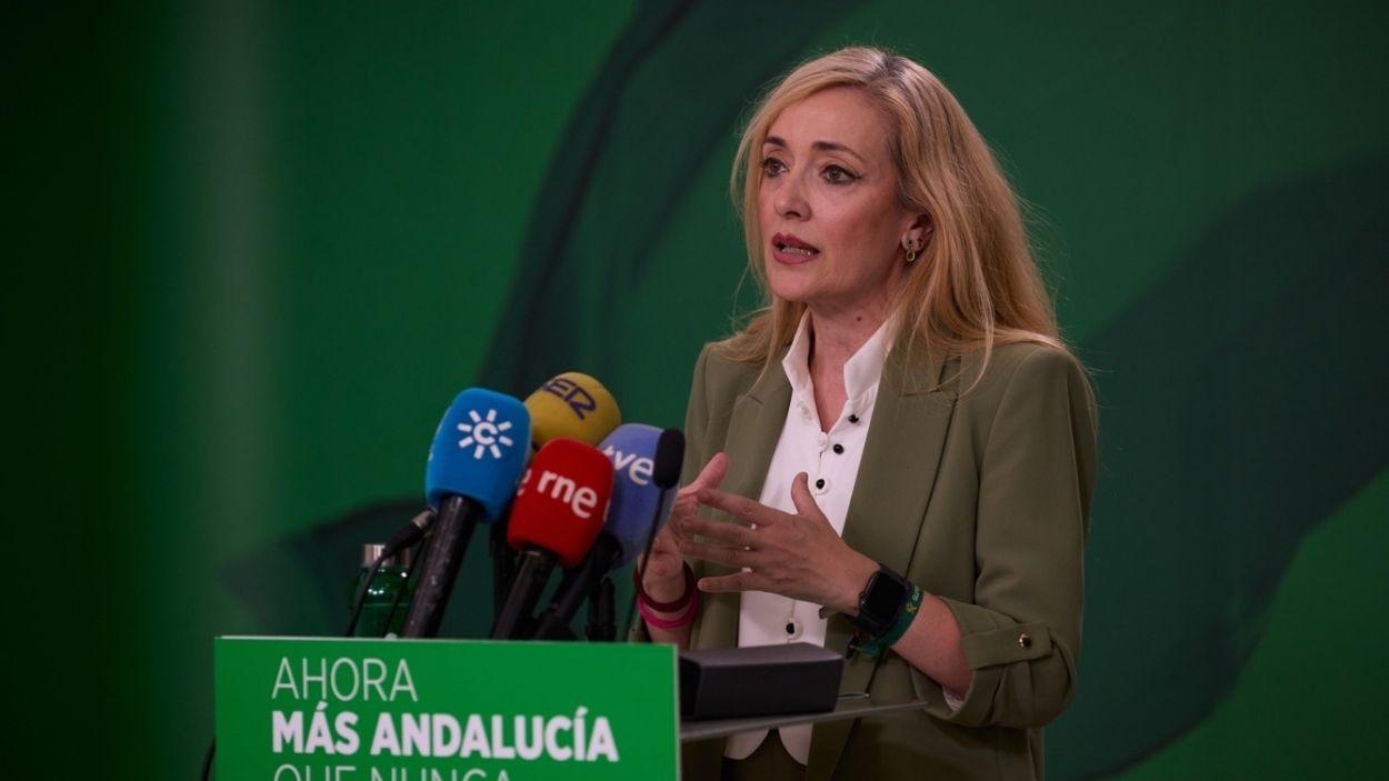 La secretaria de Empleo del PSOE-A y diputada Carmen Castilla en rueda de prensa / PSOE-A