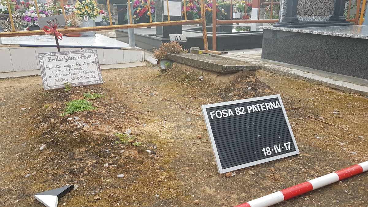 Exhumación de la fosa 82 en Paterna