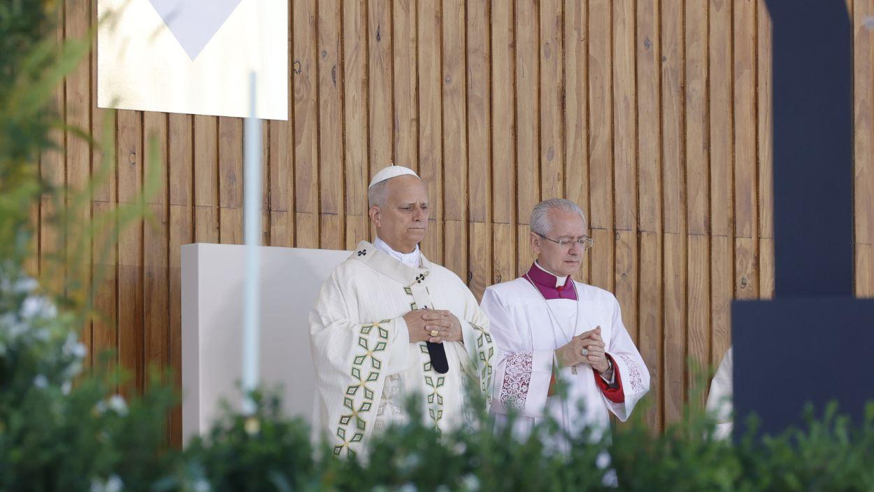 El Papa reivindica en Cibeles una fe que no se encierre en el pasado, sino de compromiso social. Europa Press.