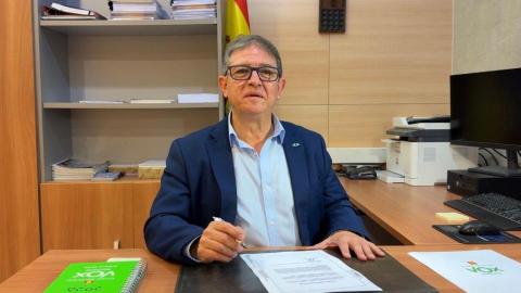 La portavoz del PSOE de Marbella retrata al edil de Vox tras