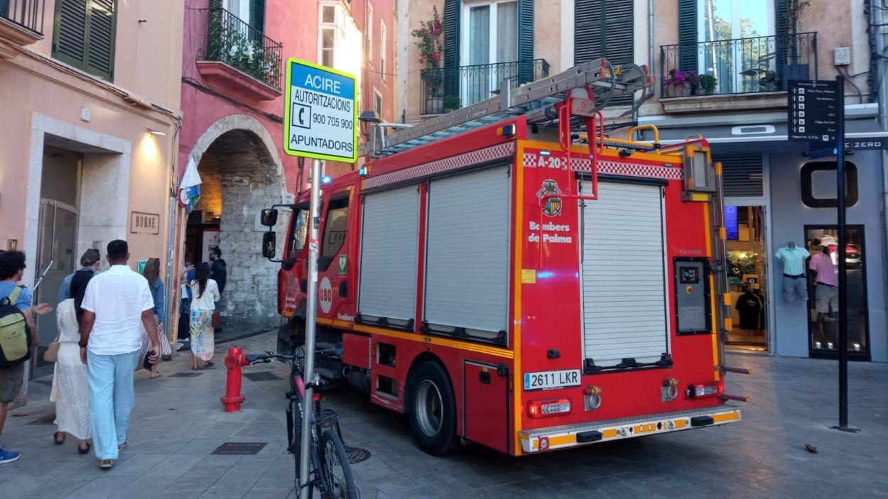 Imagen de archivo de un camión de bomberos de Palma de Mallorca. Europa Press.