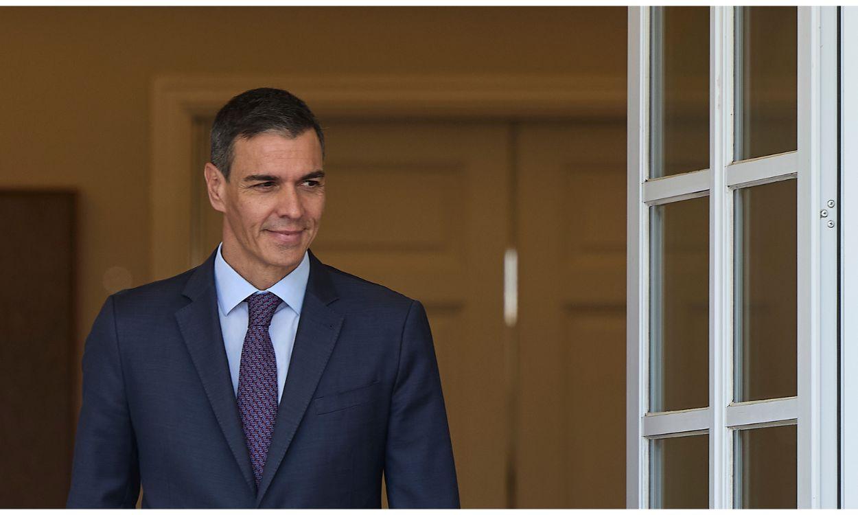 Los casos de Leire y Zapatero pasan factura al PSOE y agrandan la brecha con PP y Vox . EP.