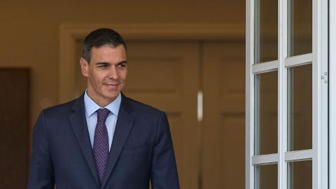 Los casos de Leire y Zapatero pasan factura al PSOE y agrand