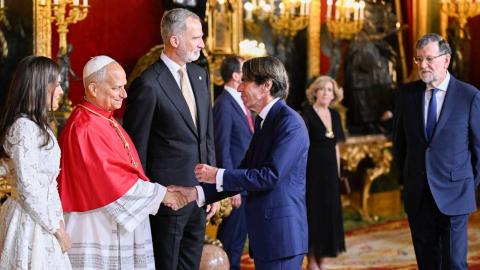 El comentado desprecio de Feijóo, Aznar y Rajoy a la reina L