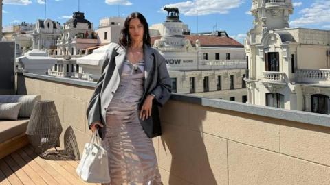 Irina Shayk conquista Madrid con el vestido transparente y l
