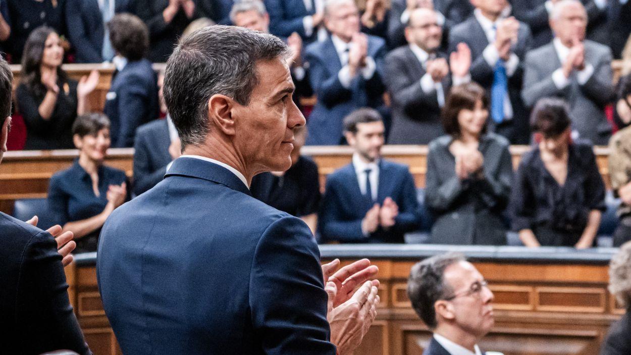 El presidente del Gobierno, Pedro Sánchez, en la ovación del Congreso de los Diputados al Papa León XIV. EP