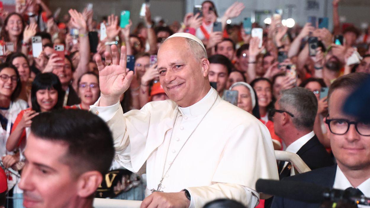 El Papa León XIV en el acto con voluntarios en IFEMA. EP