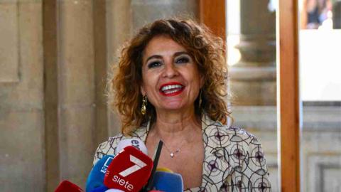 María Jesús Montero reclama a Moreno Bonilla que gestione An