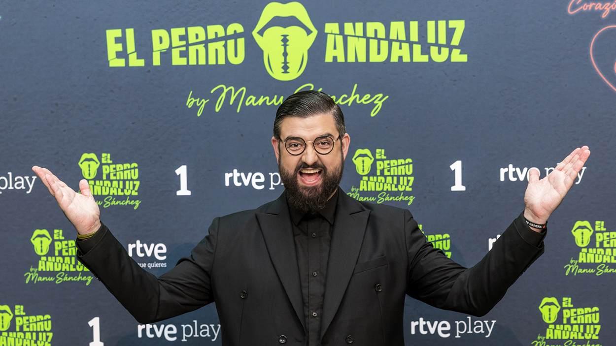 Manu Sánchez, el presentador de 'El Perro Andaluz' en RTVE
