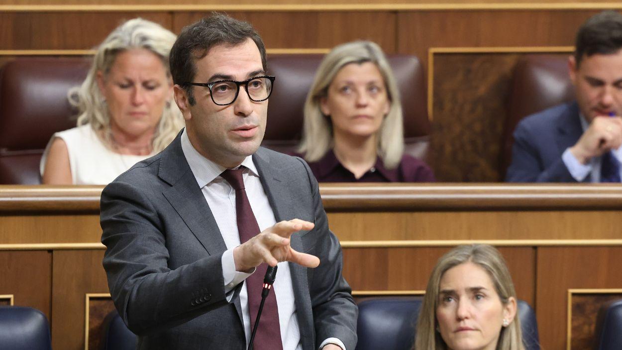 El vicepresidente primero y ministro de Economía, Carlos Cuerpo, en el Congreso de los Diputados. EP