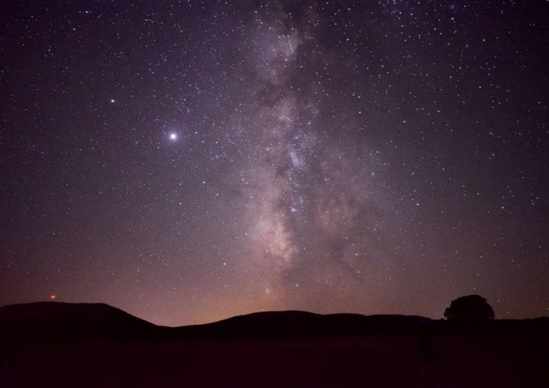 Una de las veladas de observación astronómica celebradas en el entorno del Parque Nacional de Cabañeros. EP.