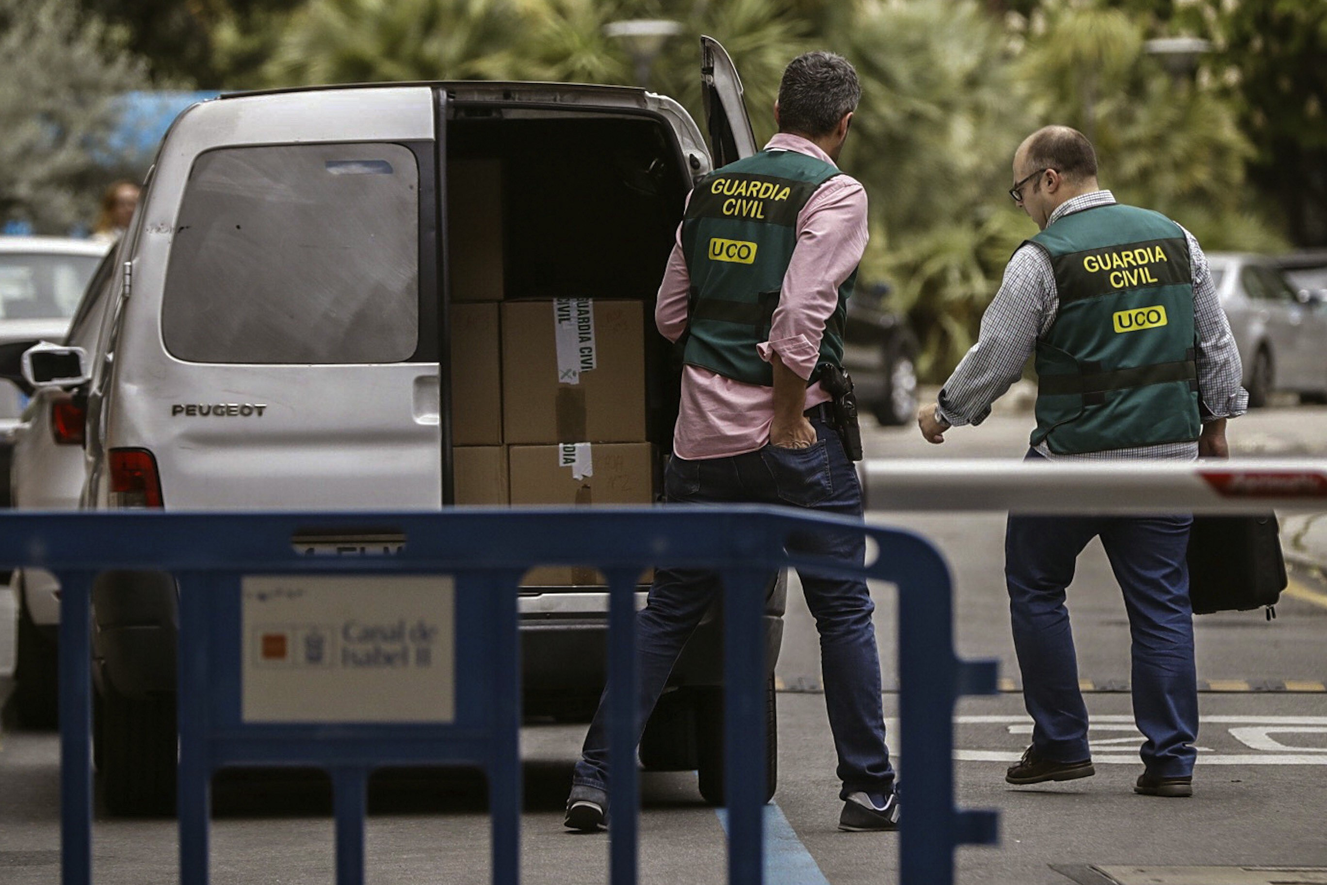 La Guardia Civil realiza un registro en la Operación Lezo.