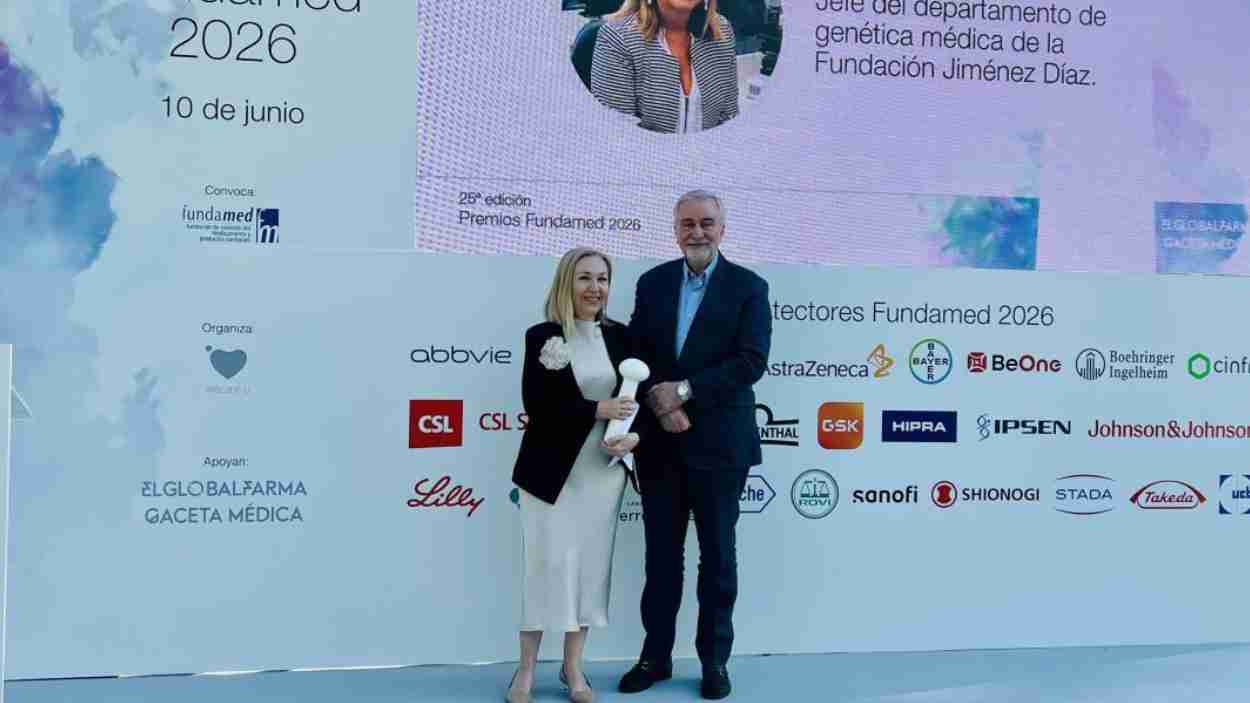 La doctora Ayuso recibe el premio