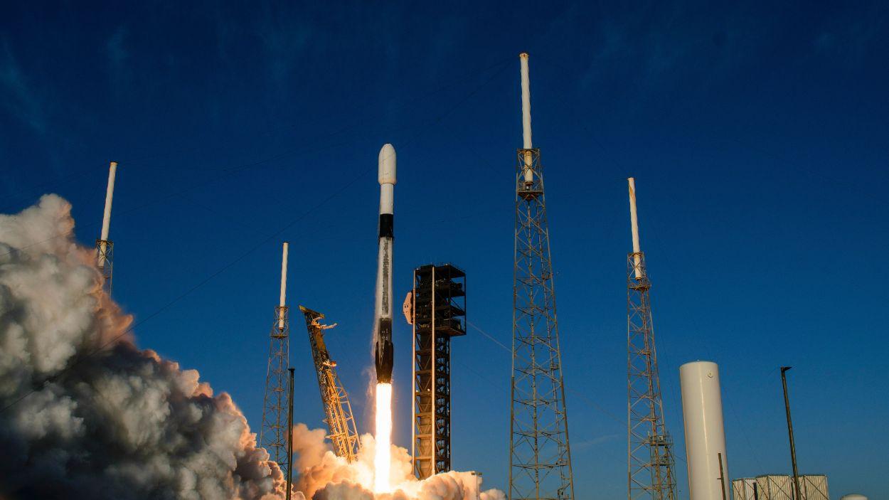 Un cohete Falcon 9 de SpaceX. EP/Archivo.