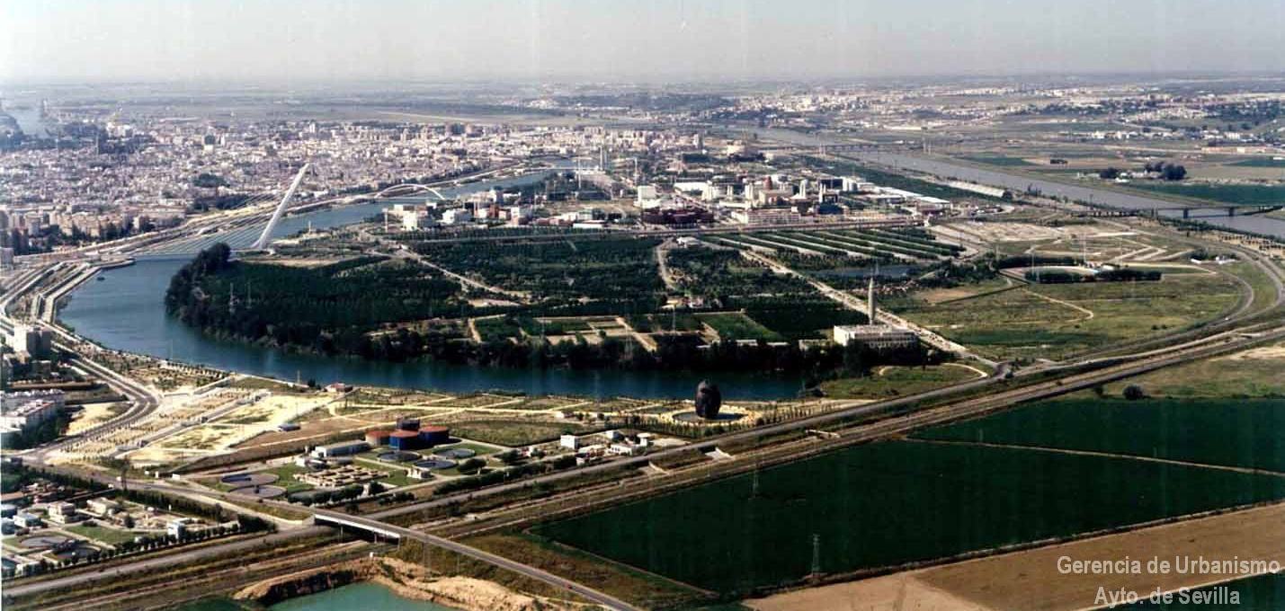 Vista aérea de la la Isla de Cartuja, donde se levantó la Expo 92.