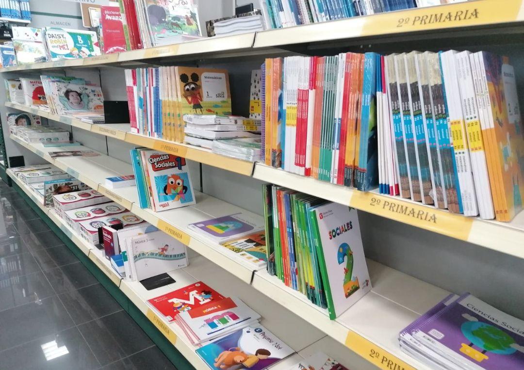 Castilla La Mancha destina 11 millones a becas de comedor y libros para cerca de 60.000 alumnos. EP.