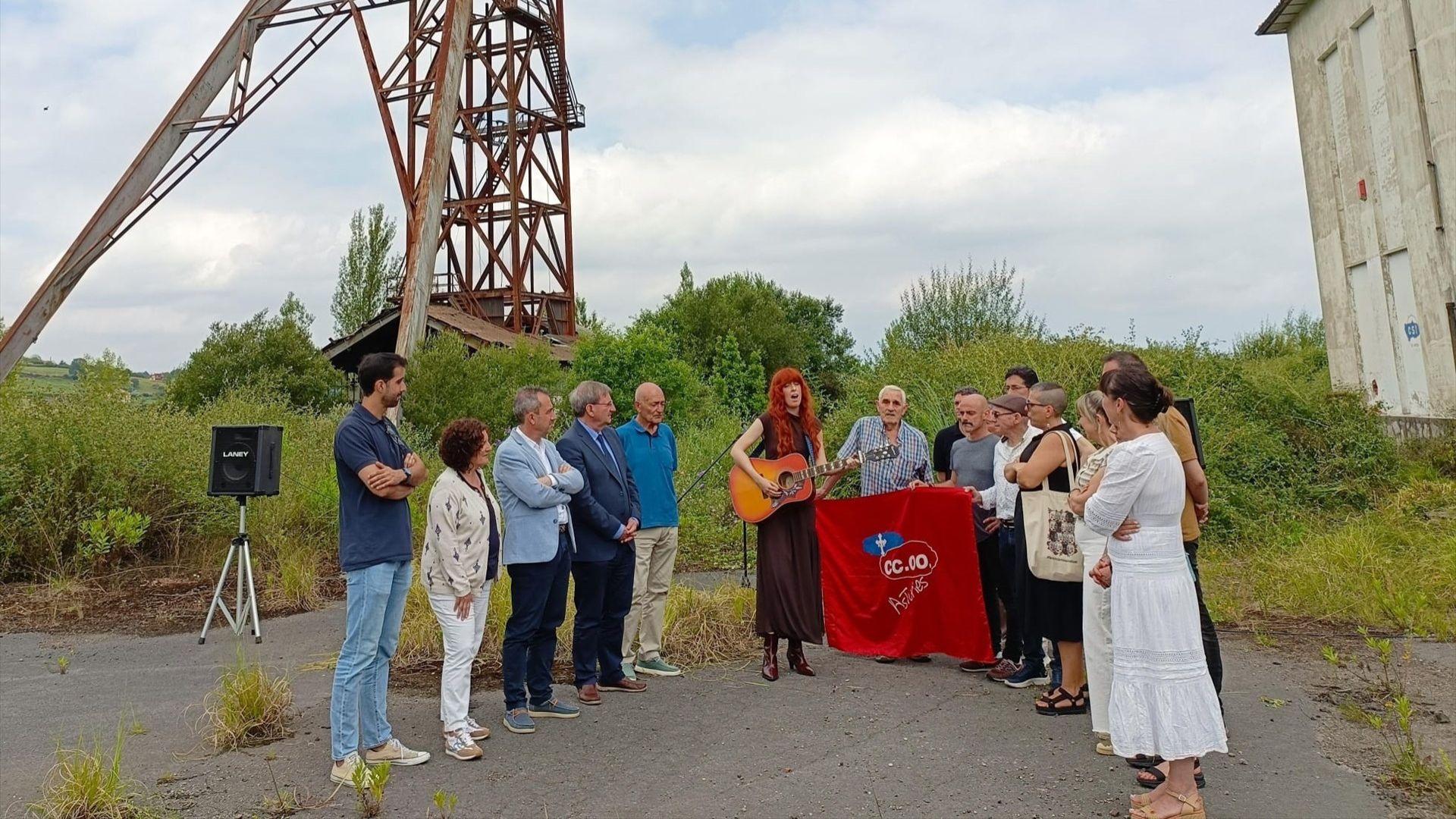 El secretario de Estado de Memoria Democrática, Fernando Martínez,preside el acto con motivo de la incoación del expediente de declaración de la Mina de La Camocha (Gijón) 