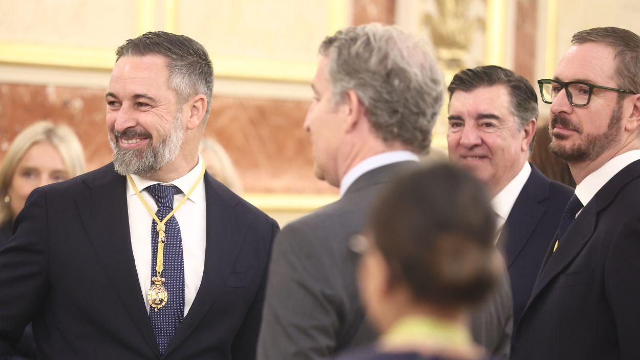 El presidente de Vox, Santiago Abascal, y el presidente del PP, Alberto Núñez Feijóo. EP.