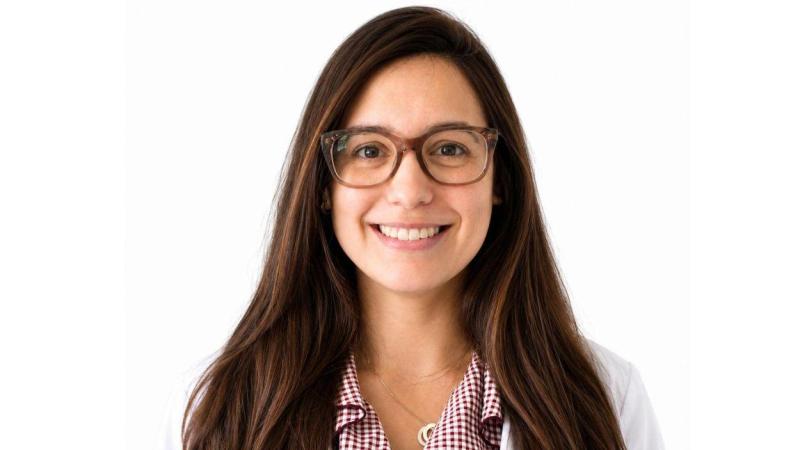 Dra. Loreto Luna Bastante, especialista del Servicio de Dermatología de los hospitales universitarios Rey Juan Carlos e Infanta Elena Dra. Loreto Luna Bastante, especialista del Servicio de Dermatología de los hospitales universitarios Rey Juan Carlos e Infanta Elena