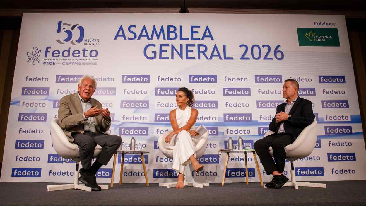 Encuentro entre Emiliano García-Page y Felipe González en el Hotel Eurostars Palacio Buenavista de Toledo. EP.