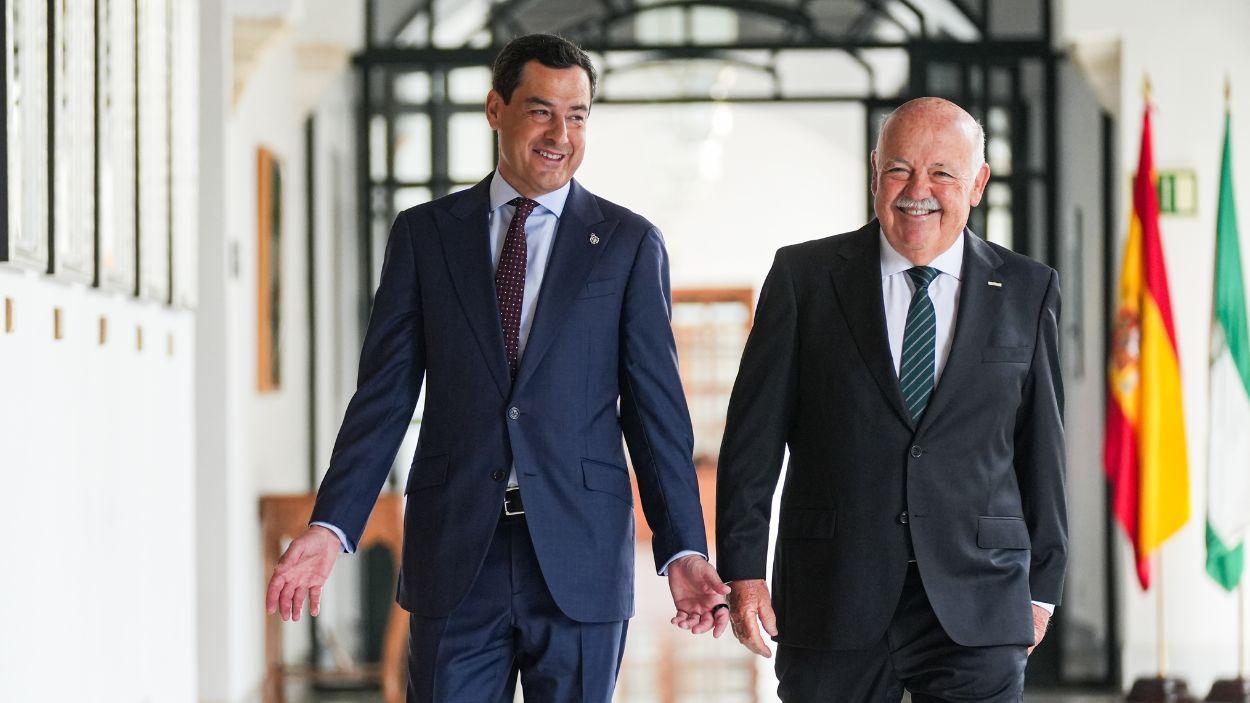 El presidente del Parlamento de Andalucía, Jesús Aguirre, junto al líder y candidato del PP-A a la reelección como presidente de la Junta, Moreno Bonilla / EP