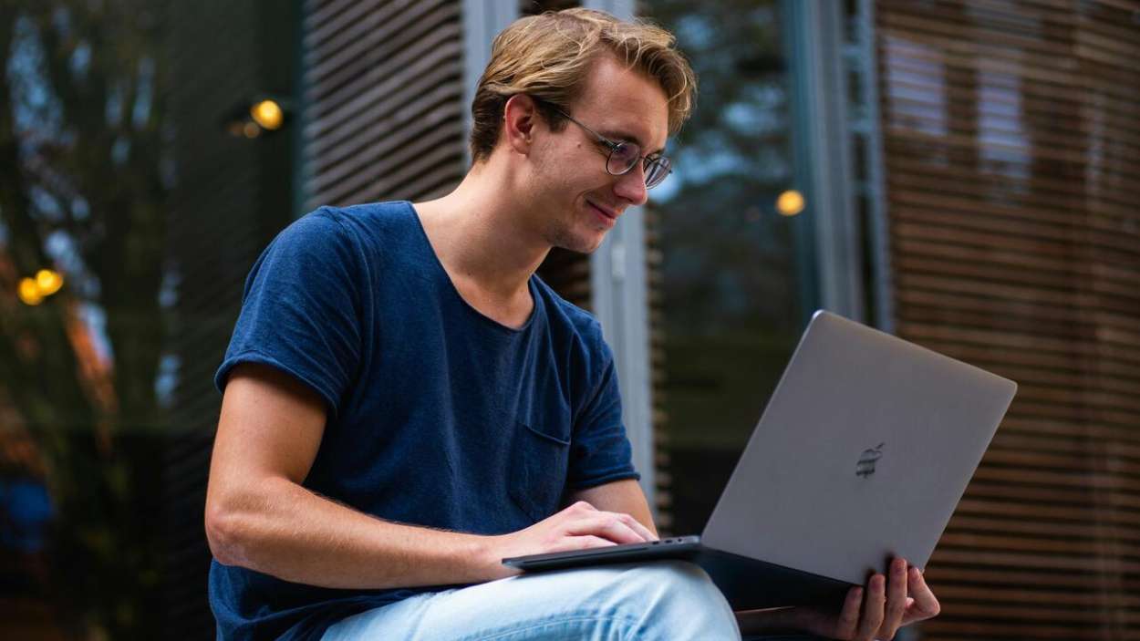 Responsabilidad y tendencia en el juego online | Pexels