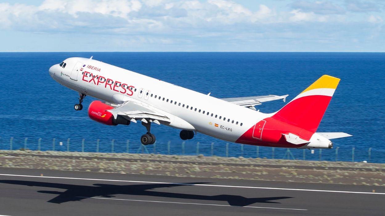 Avión de Iberia Express. EP
