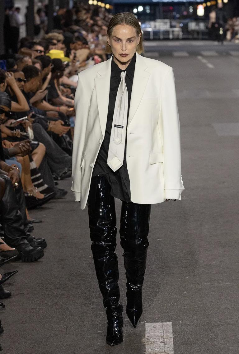Vetements SS27 