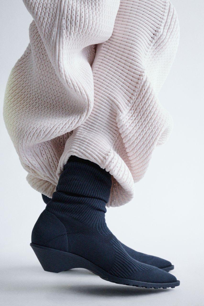 ISSEY MIYAKE x Camper 