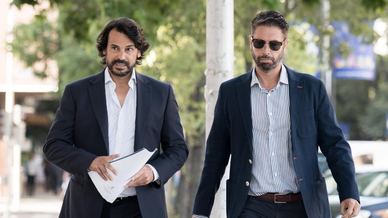 El novio de Ayuso a su llegada al juzgado. EP