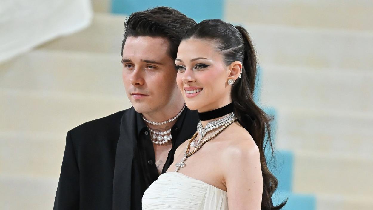 Brooklyn Beckham y Nicola Peltz / Getty