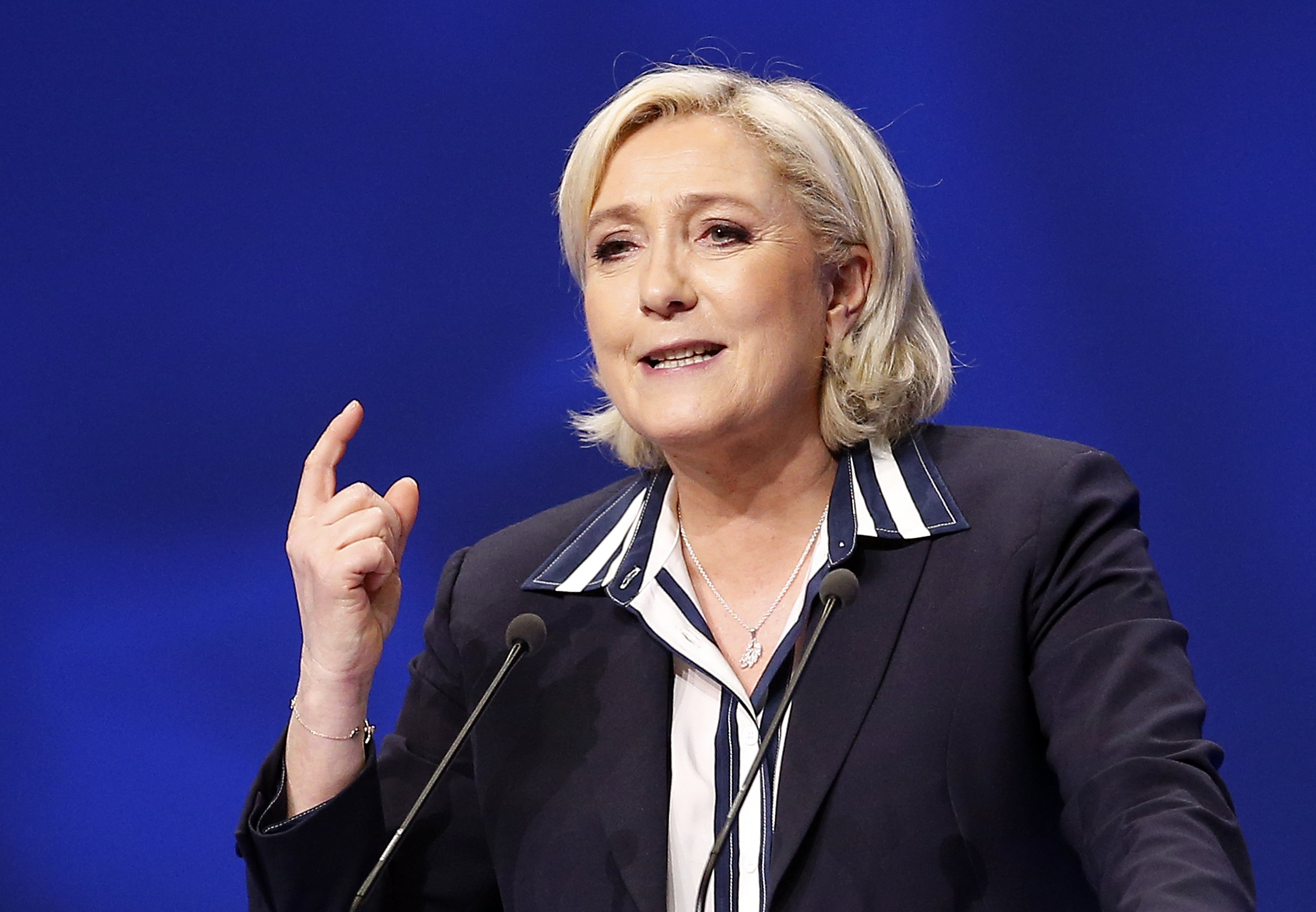 Marine le Pen en un acto de campaña