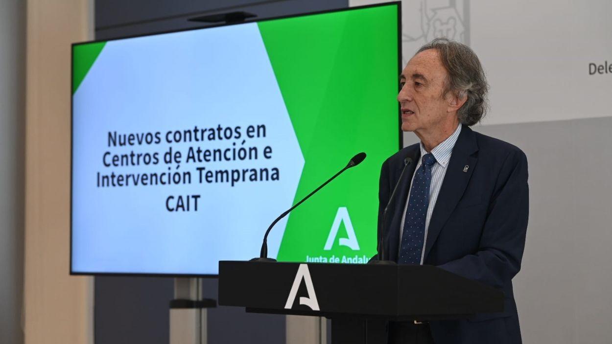 El delegado de Sanidad de la Junta en Granada, Indalecio Sánchez-Montesinos / EP
