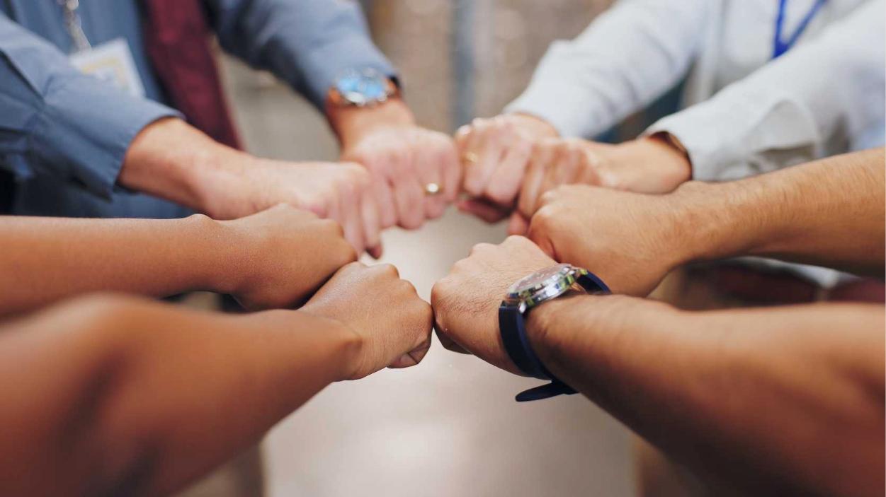 La Diputación de Barcelona destina 3,5 millones de euros en el apoyo a la economía social y solidaria en la última década. PeopleImages / shutterstock.com
