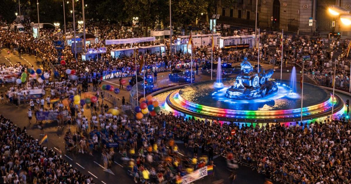 De protestar con los obispos en la calle, a votar en las instituciones: El PP y su historial incómodo con los derechos LGTBI