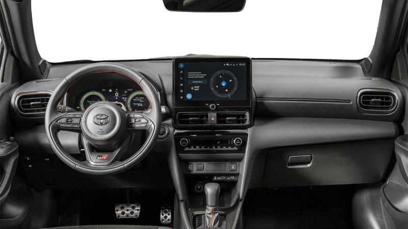 yariscross volante yariscross volante