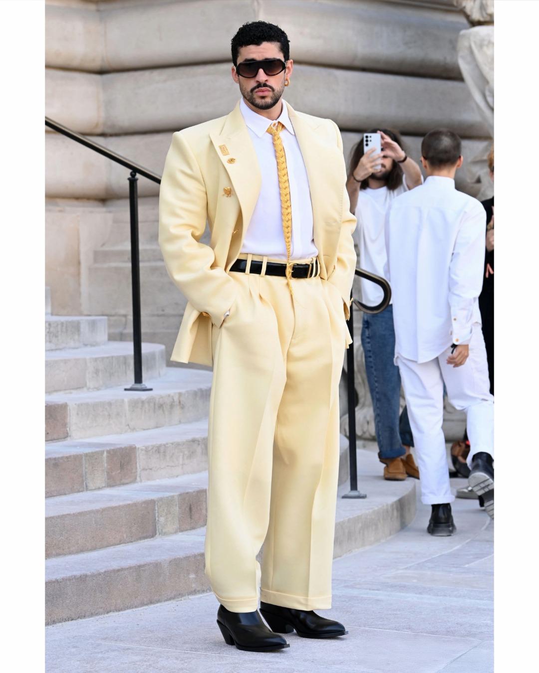 Bad Bunny en schiaparelli Bad Bunny en schiaparelli