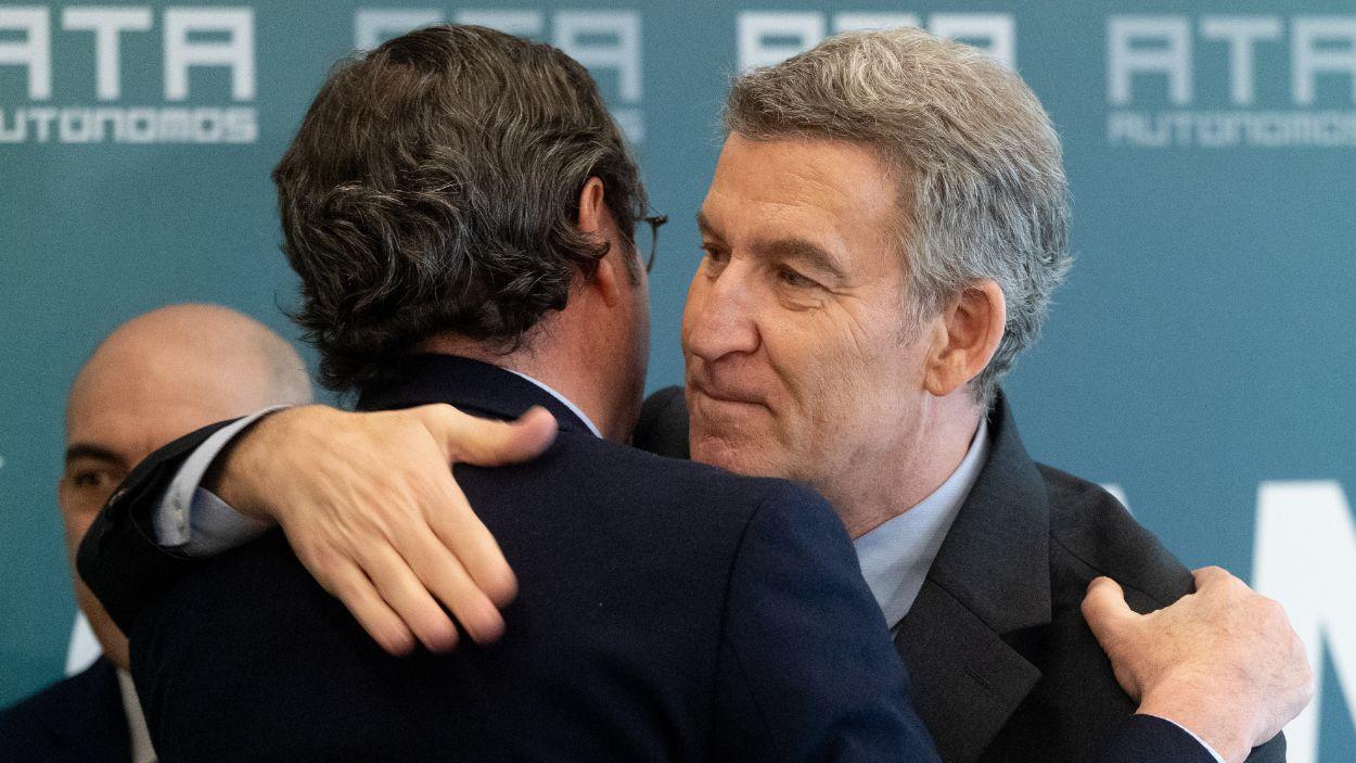 El presidente de la CEOE, Antonio Garamendi, y el presidente del PP, Alberto Núñez Feijóo, en una imagen de archivo. EP.