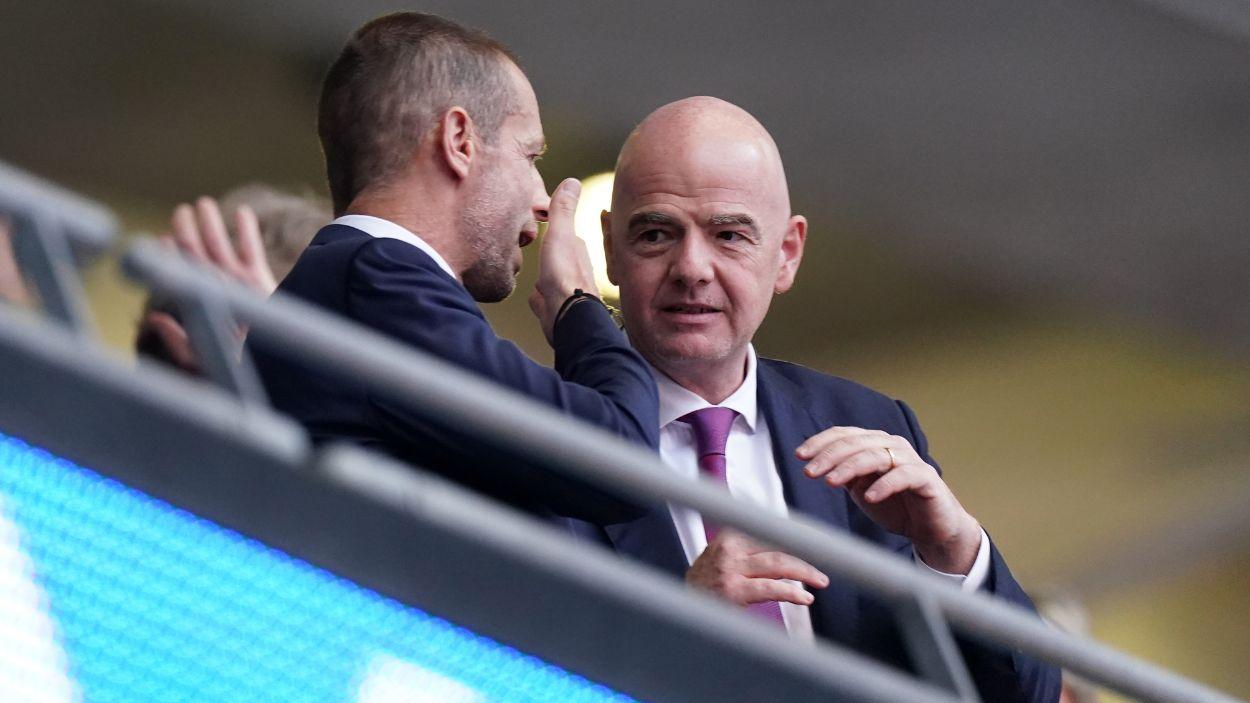 El presidente de la UEFA, Aleksander Ceferin, y el presidente de la FIFA, Gianni Infantino. EP/Archivo.