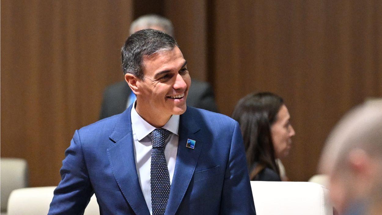 El presidente del gobierno, Pedro Sánchez (i), durante la Cumbre de la OTAN, a 8 de julio de 2026, en Ankara (Turquía). EP.