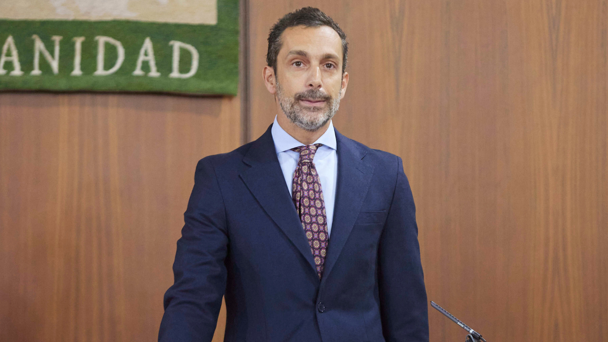 Zancajo en la toma de posesión de los miembros del consejo de administración de la RTVA. EP