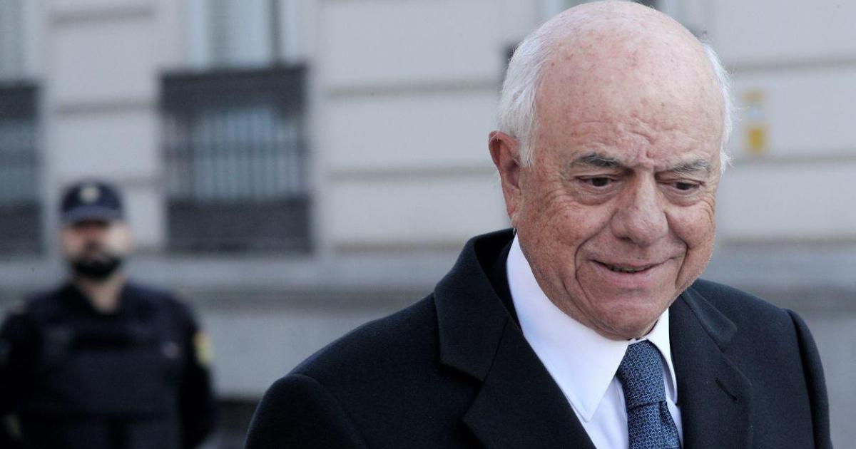 La Audiencia Nacional abre juicio oral al BBVA y a su expresidente Francisco González por presuntos encargos ilegales a Villarejo