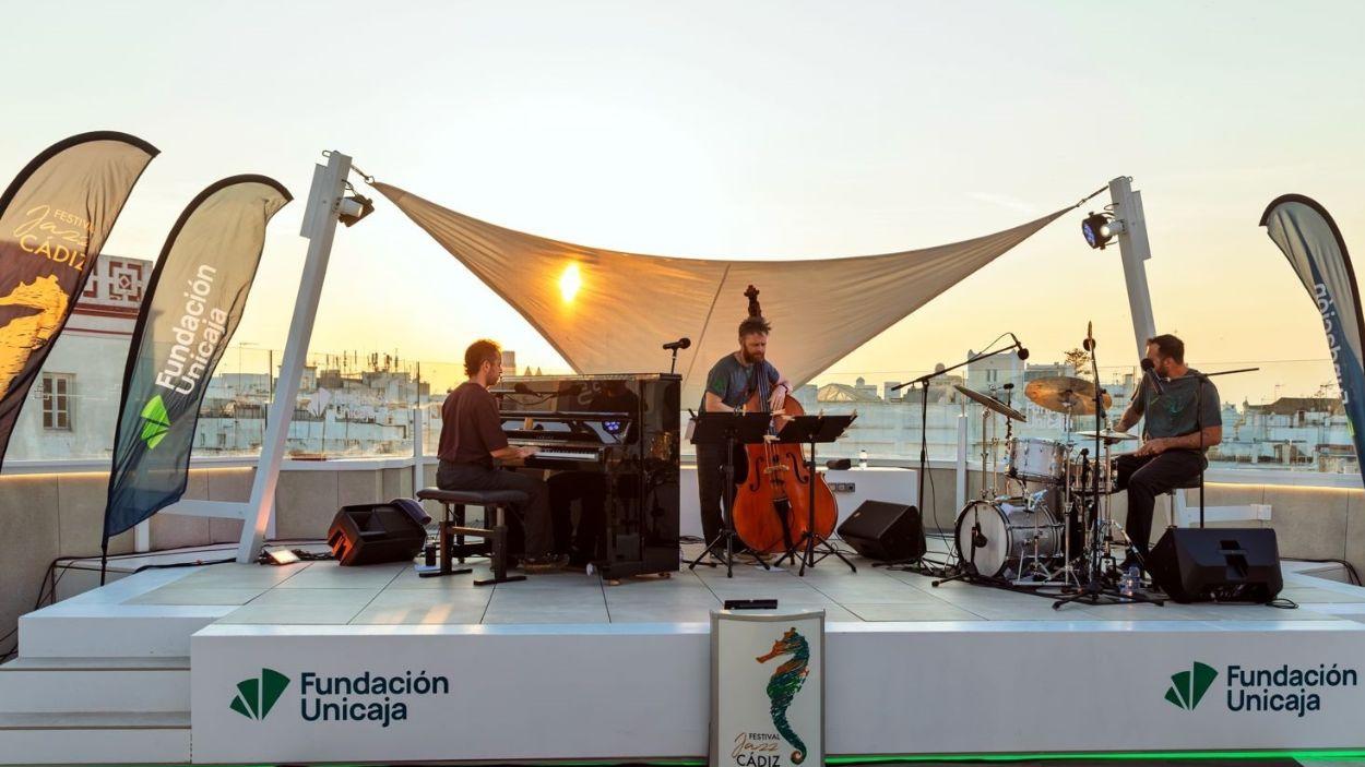 Primer concierto del Festival JazzCádiz a cargo del trío K12 / Festival JazzCádiz