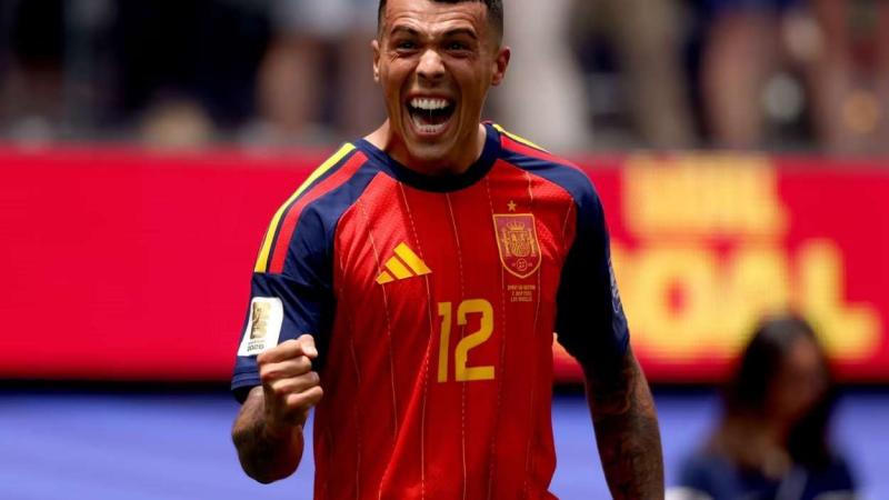 Pedro Porro con la selección española. FIFA Pedro Porro con la selección española. FIFA