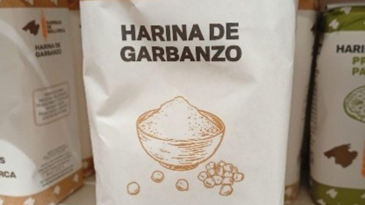 Paquete de harina de garbanzos retirado por la AESAN por presencia de gluten no etiquetado. Imagen de la AESAN.