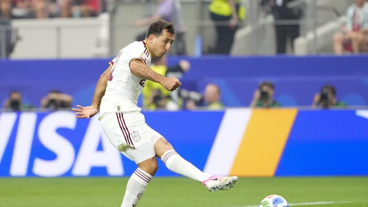 Oyarzabal durante el último partido contra Portugal| EP