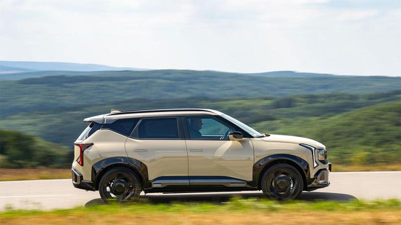 kiaseltos lateral