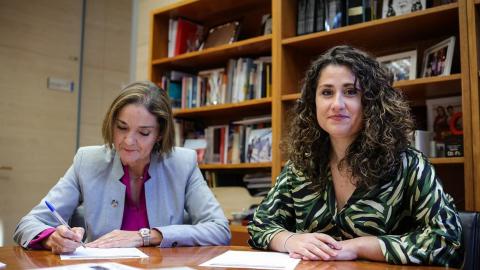 Reyes Maroto y Enma López superan el corte de avales y competirán en las primarias del PSOE